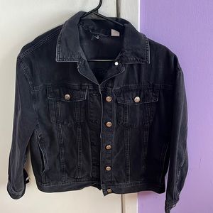 H&M black denim jacket in perfect condition